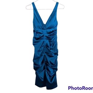 Xscape by Joanna Chen size 4 teal satin dress